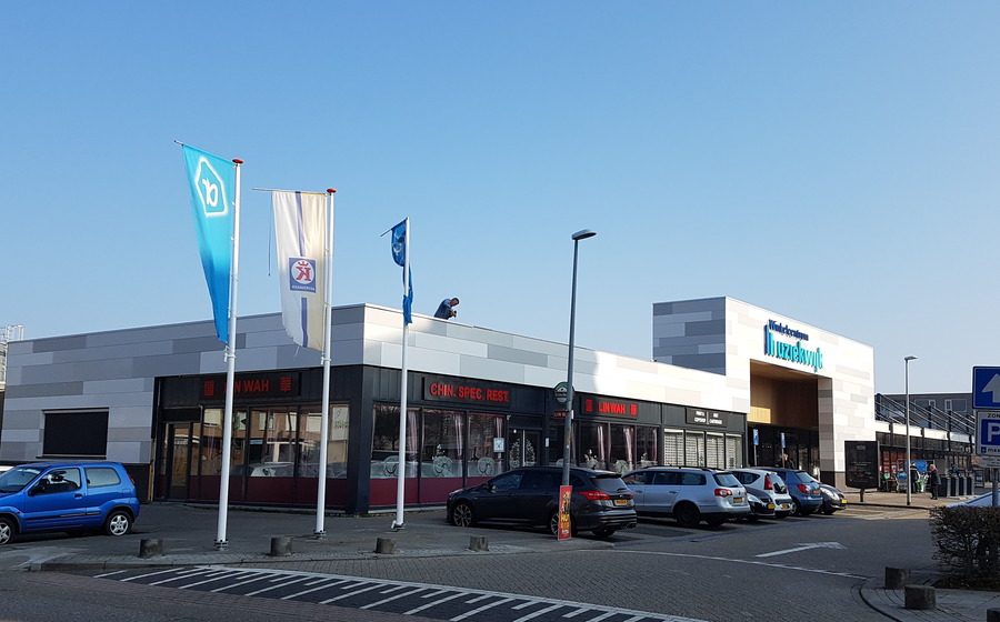 Afbeelding winkelcentrum Muziekwijk Almere.